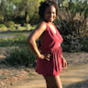 Meet your Posher, Alexandra